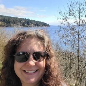 Meet your Posher, Shea